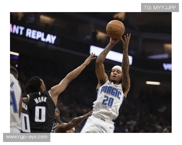 富尔茨伤情最新进展：球队公布康复计划，未来前景备受关注